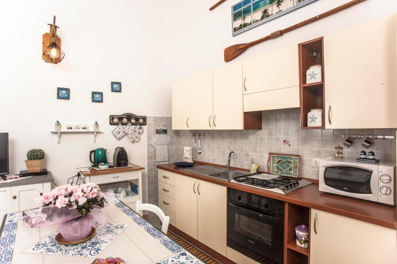 Casa Vacanze Luna プーラ エクステリア 写真