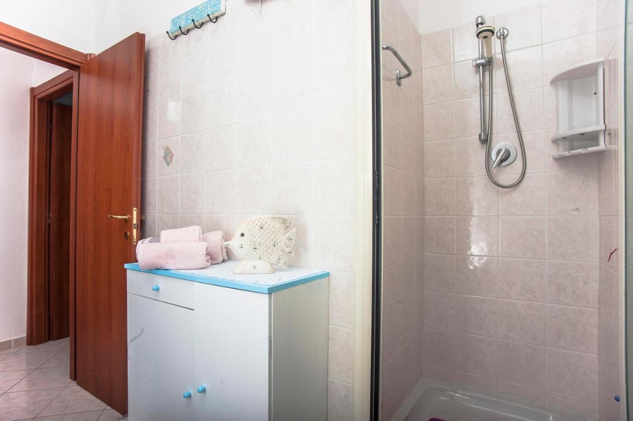 Casa Vacanze Luna プーラ エクステリア 写真